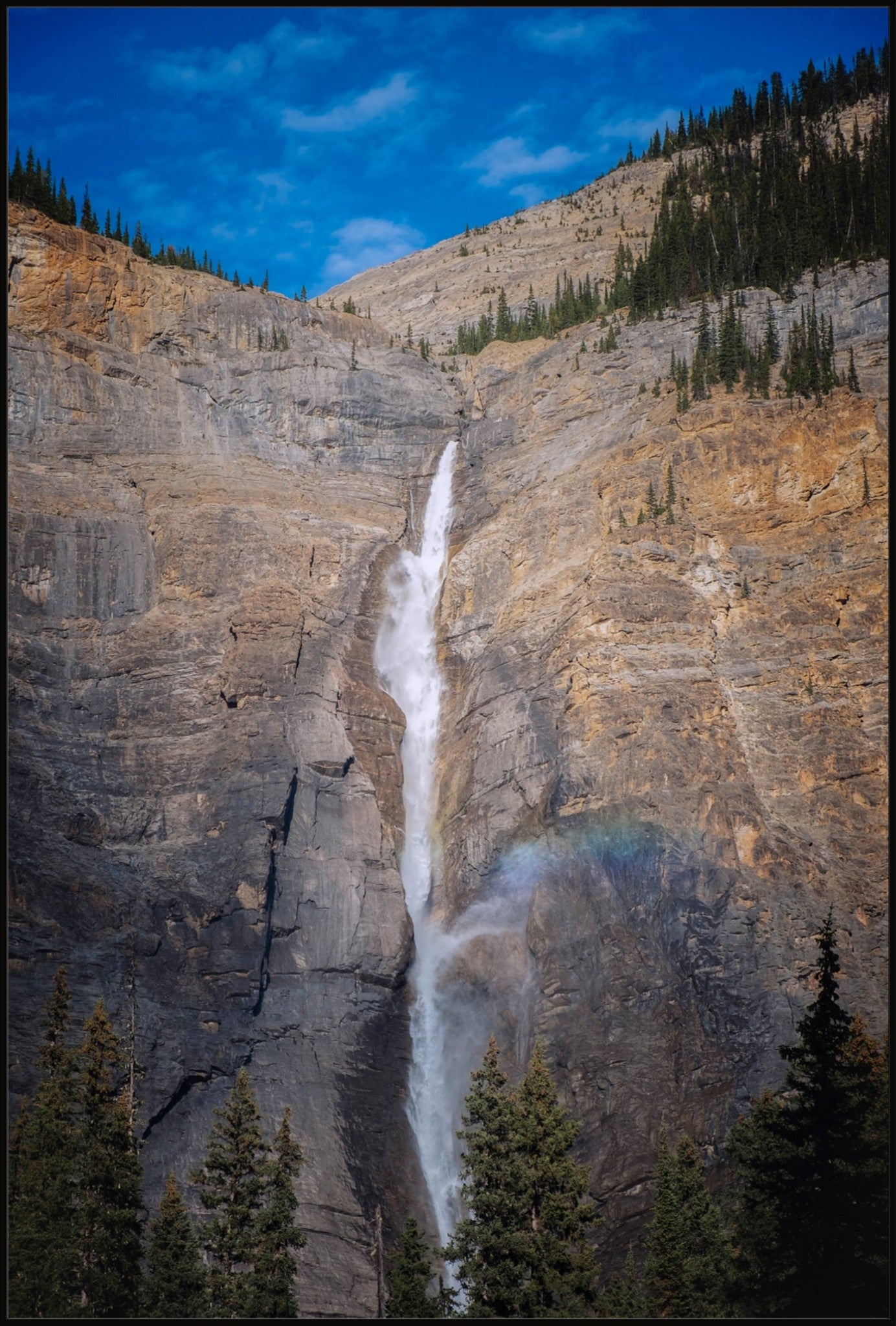 Takakkaw Falls