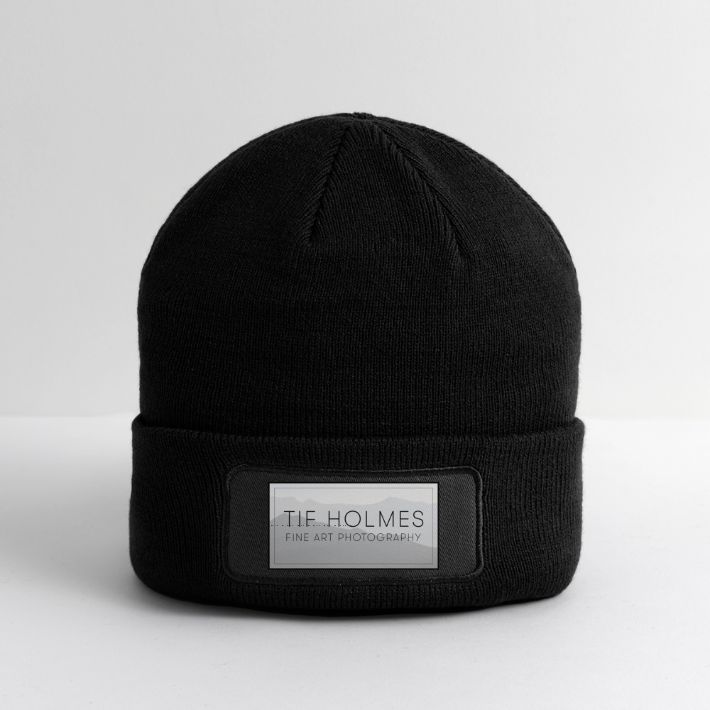 TH Mountain Logo Patch Beanie - black