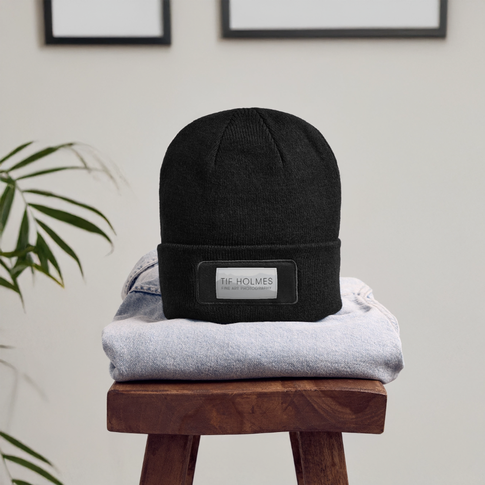 TH Mountain Logo Patch Beanie - black